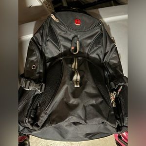 SwissGear 1900 Scansmart TSA 17 Laptop Backpack, Black, 19-Inch